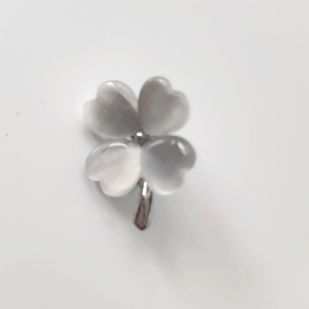 Silver/Grey  Clover Brooch